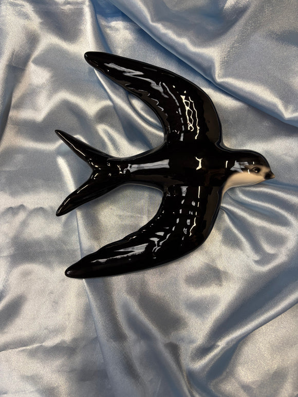 Svale - porcelænsfigur