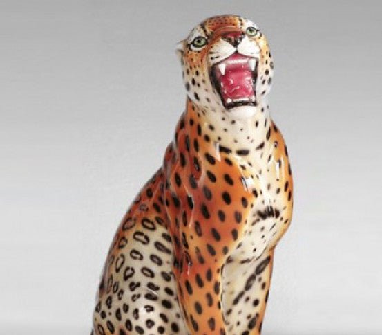 Leopard - porcelænsfigur 62 cm set fra en anden vinkel
