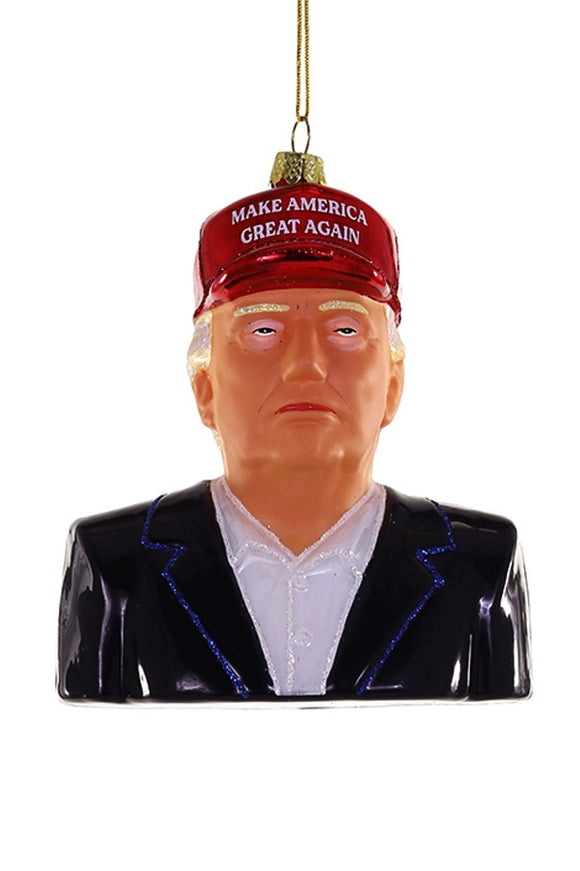 Juleornament i glas af Donald Trump med rød kasket og mørkt jakkesæt, håndmalet af Cody Foster & Co