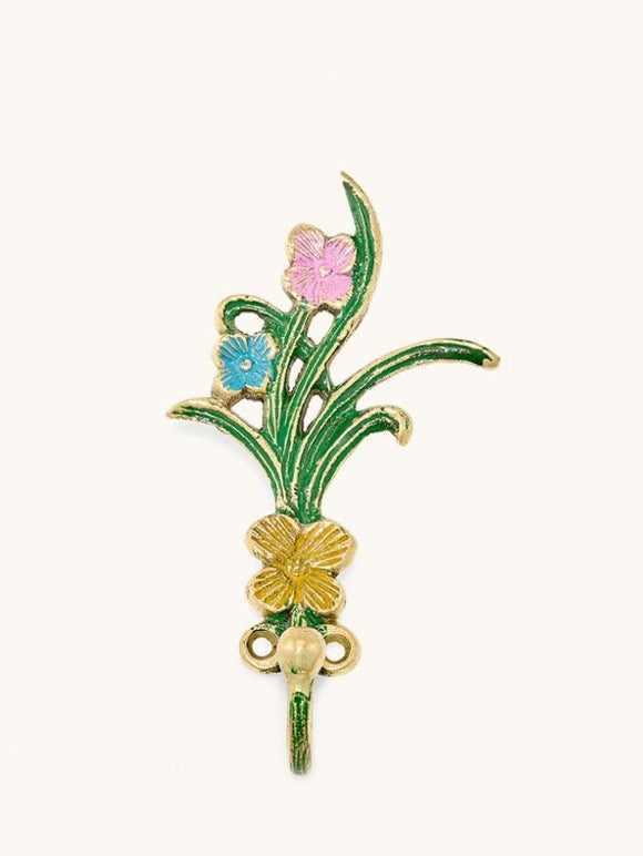 Värikäs kukkakoukku