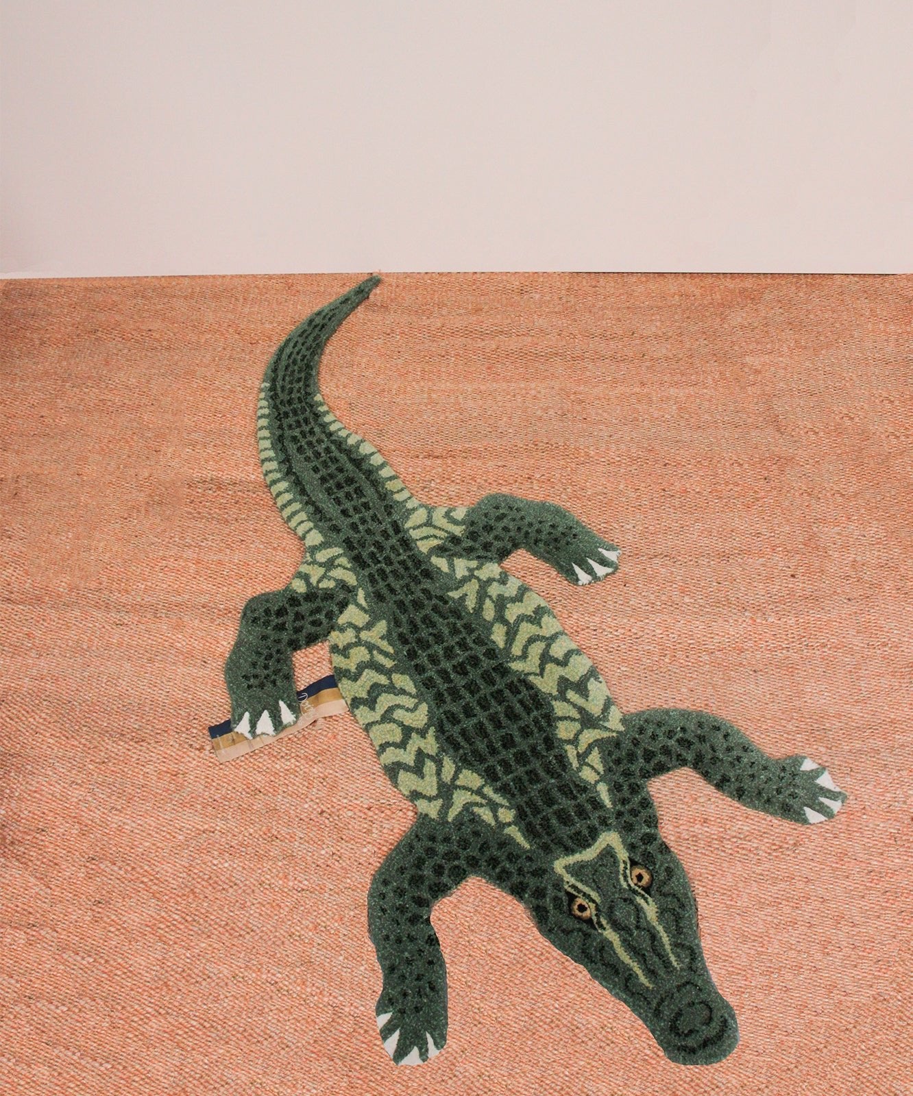 Large crocodile rug | 100% wool | Carpet from Doing Goods – dimsstudio